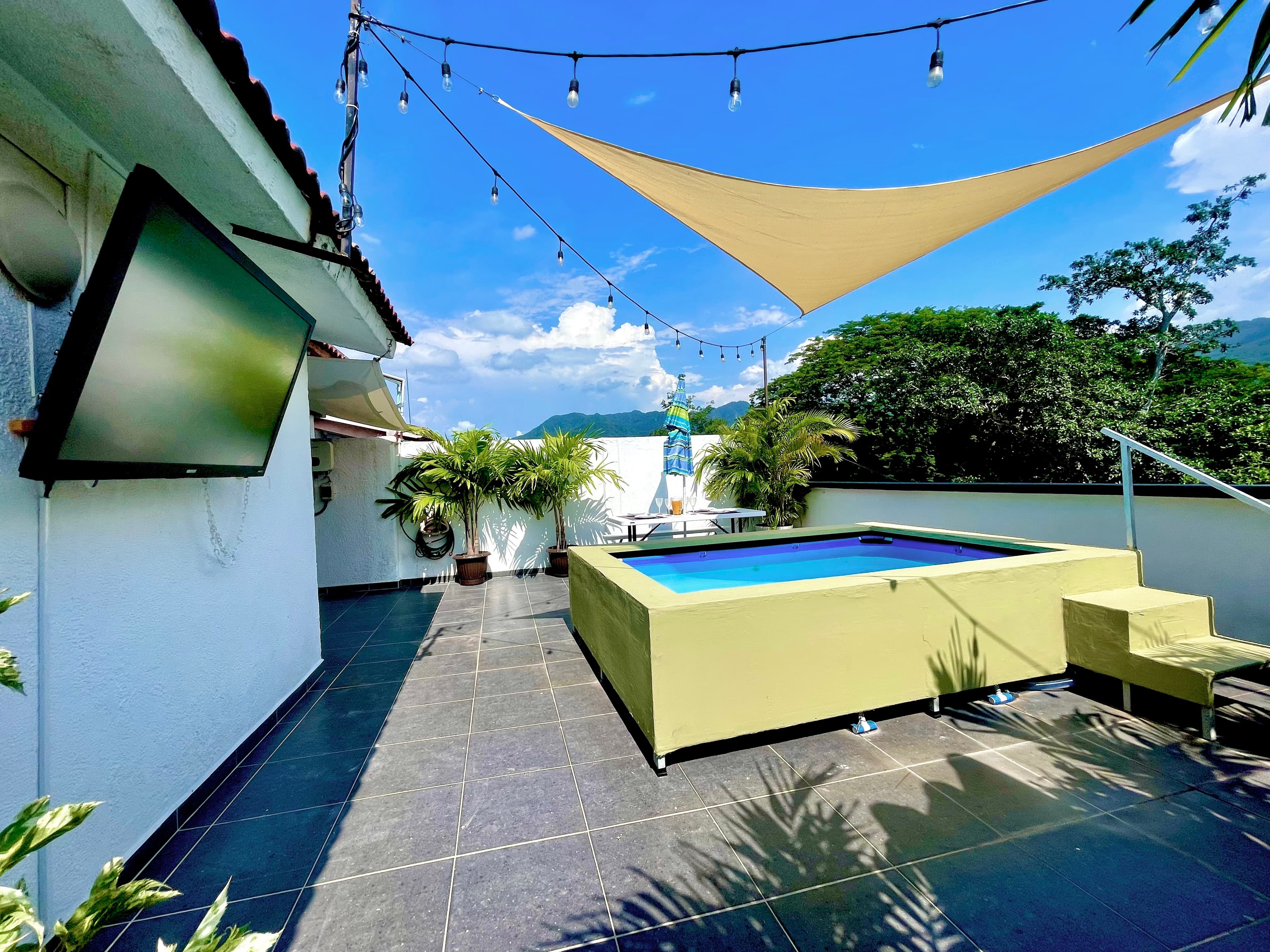 Terrace and outdoor living at Aralias